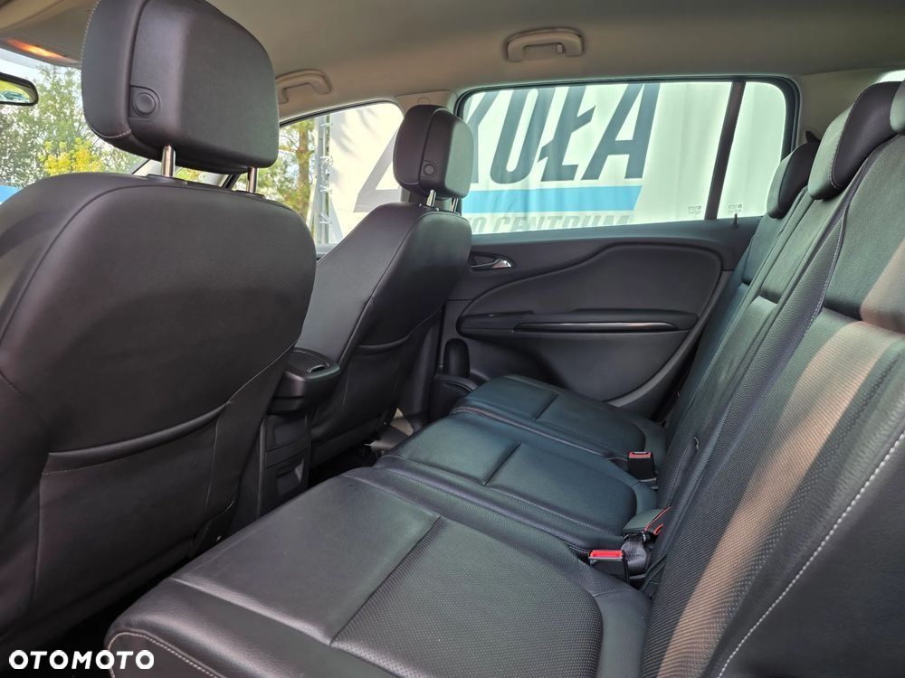 Opel Zafira - 16