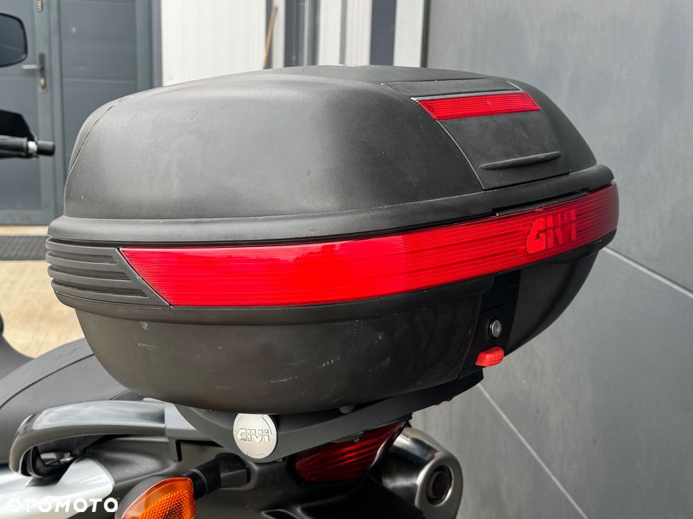 Suzuki V-STROM - 29