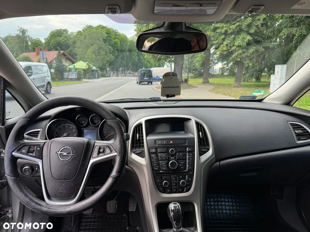 Opel Astra 1.4 Essentia - 25