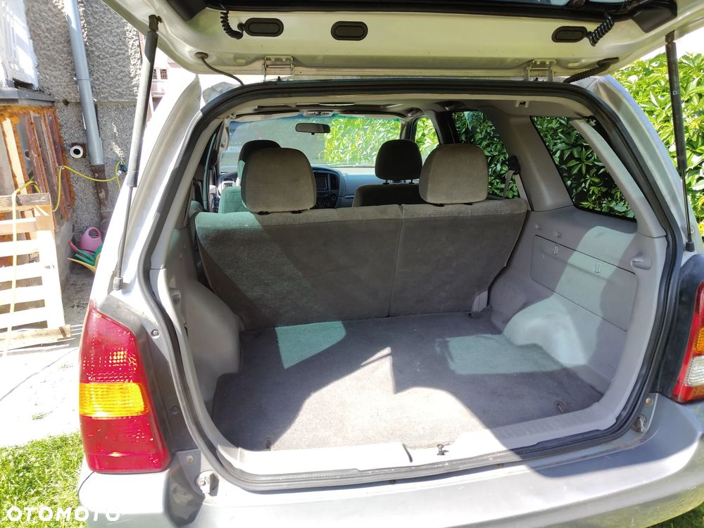 Mazda Tribute V6 4x4 Adventure Exclusive - 8