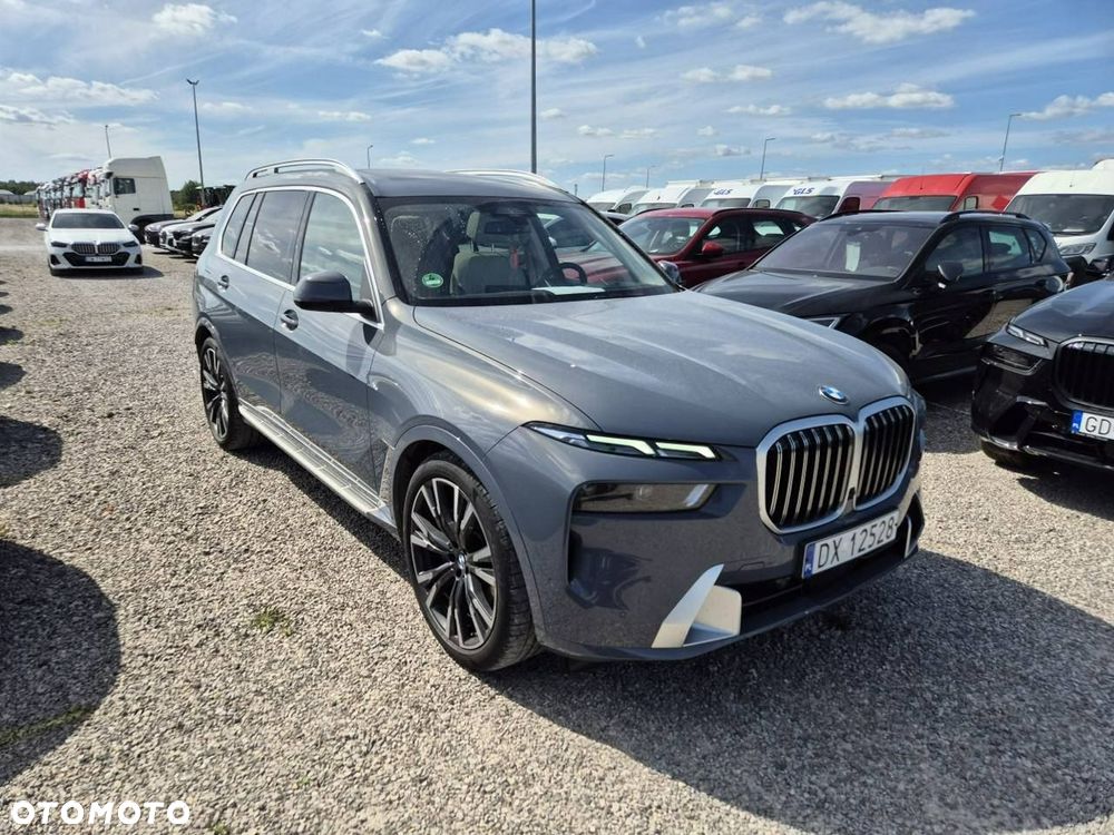 BMW X7 - 1