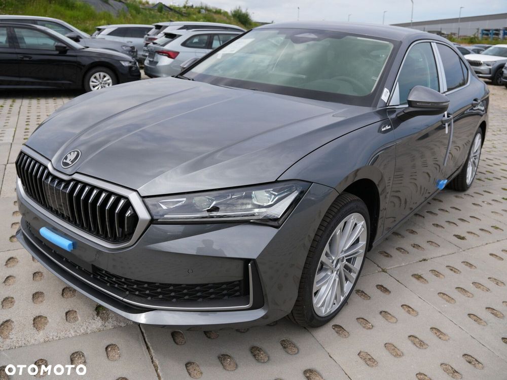 Skoda Superb - 8