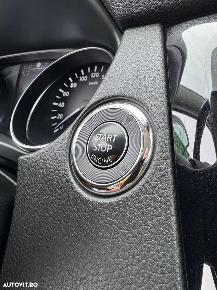 Nissan Qashqai 1.6 DCI Xtronic TEKNA+ - 24