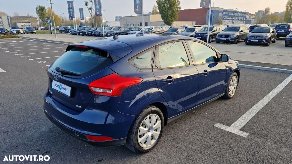 Ford Focus 1.0 EcoBoost Active - 6