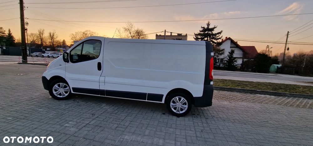 Opel Vivaro - 15