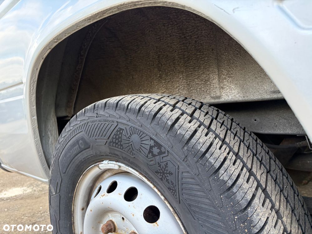 Volkswagen LT 2DM252/W83 - 15