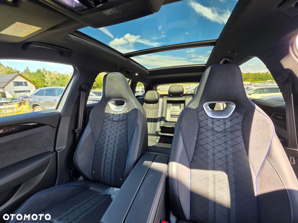 Volkswagen Passat Variant 2.0 TSI R-Line Plus DSG - 19