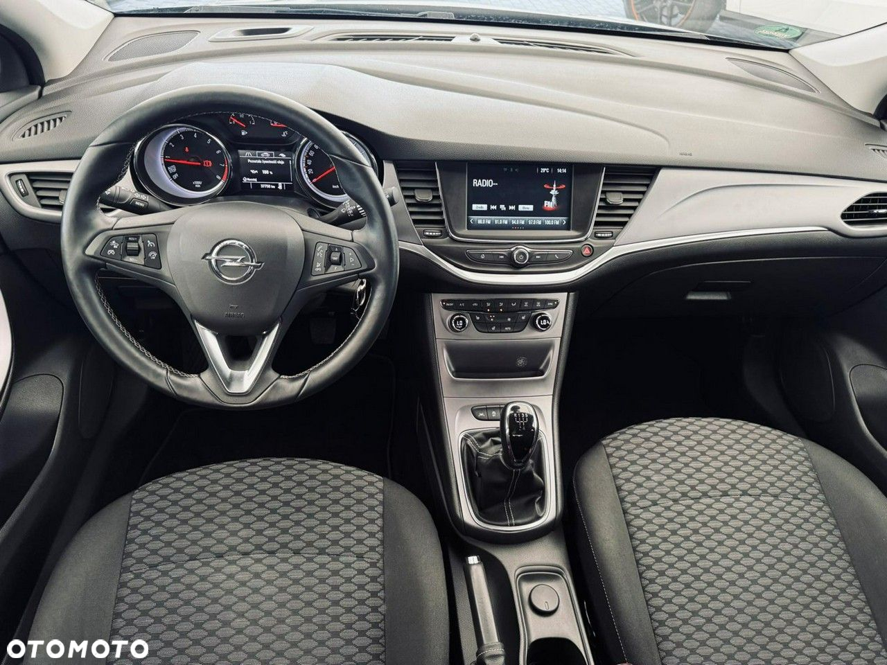 Opel Astra - 22