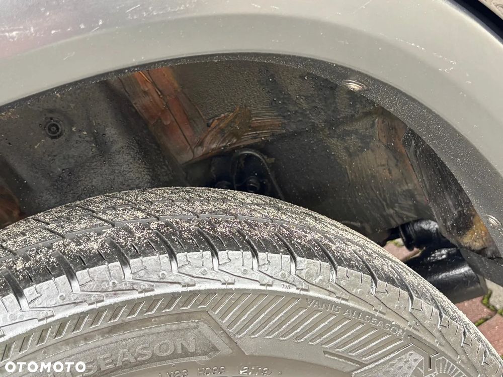 Honda CR-V 2.0i Executive - 27