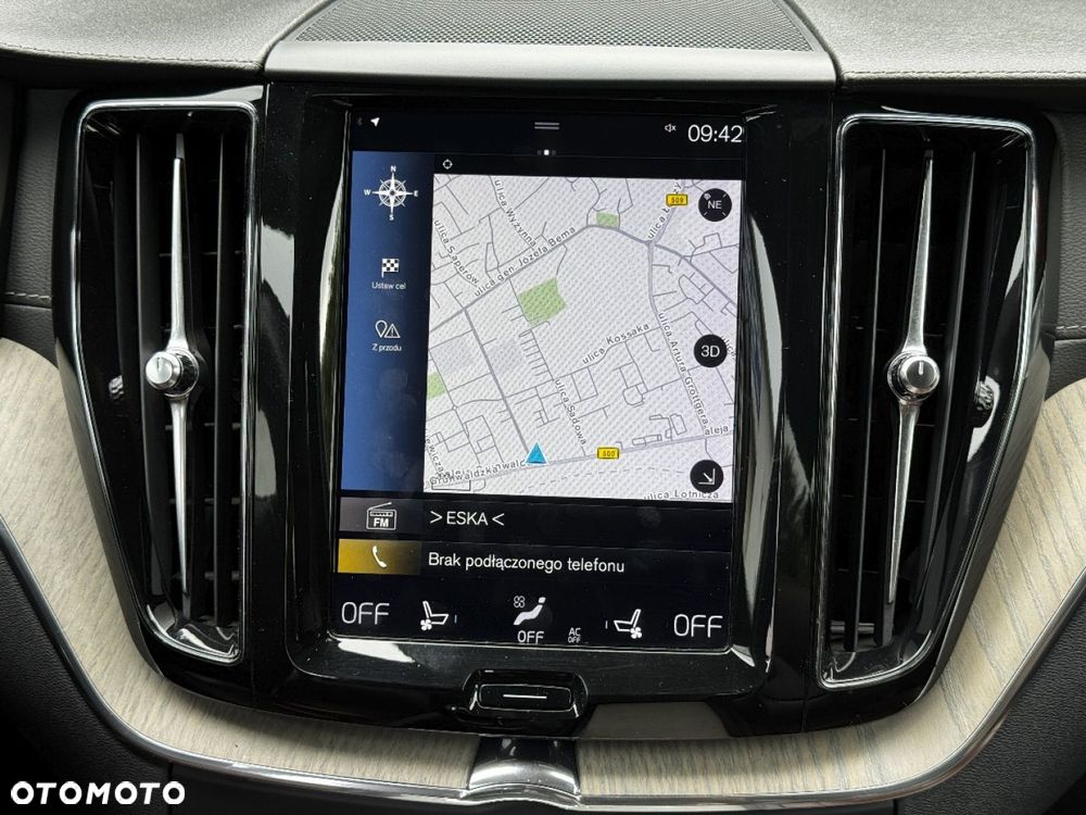 Volvo XC 60 - 29