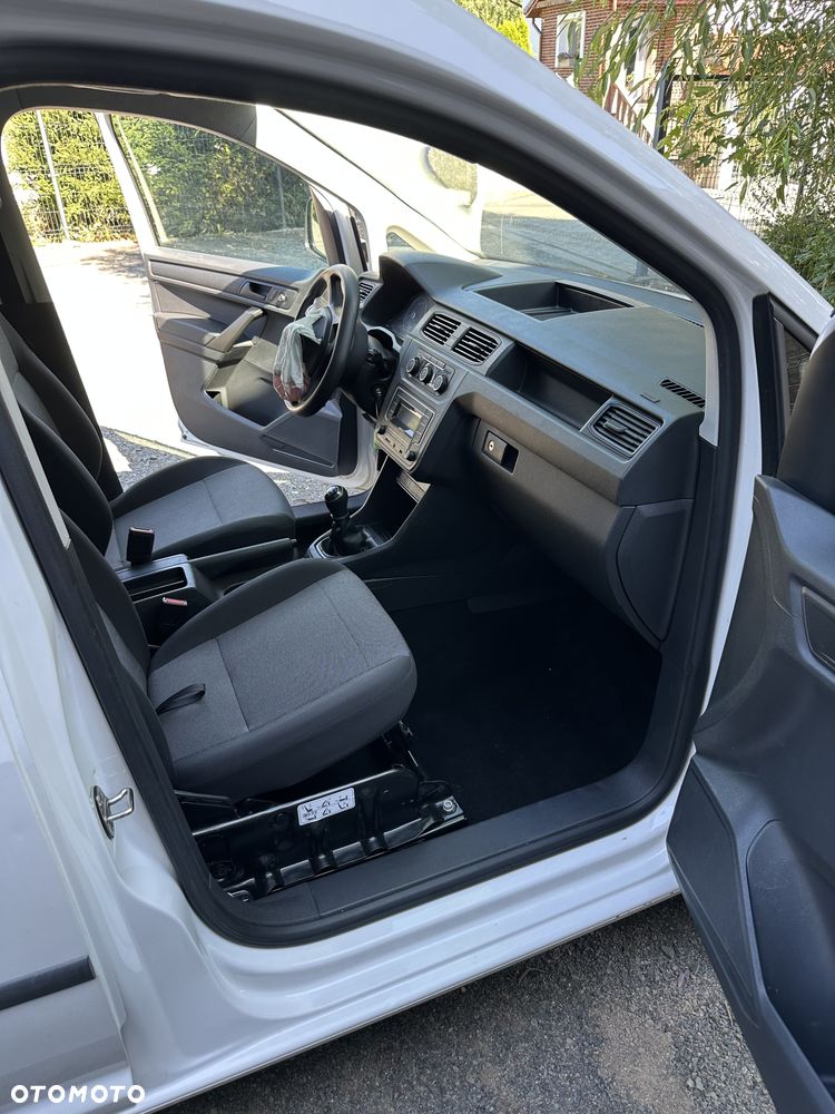 Volkswagen Caddy - 8