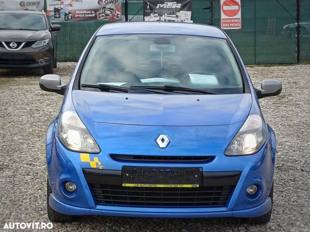 Renault Clio - 1