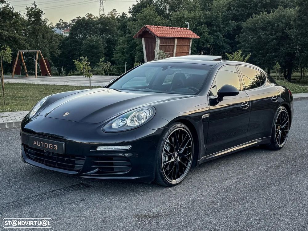 Porsche Panamera 3.0 V6 - 3