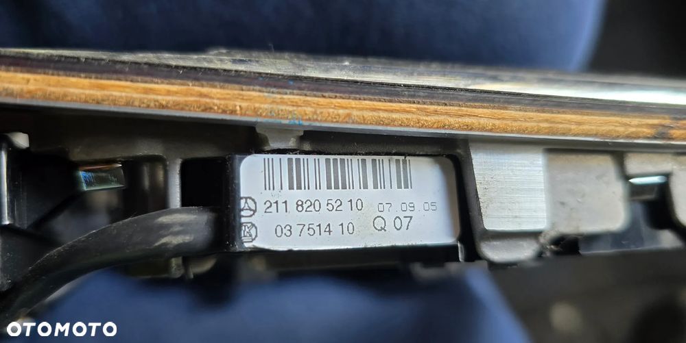 Ramka dekor biegów przełącznik Webasto Mercedes E Klasa W211 2118216858 2118205210 - 3