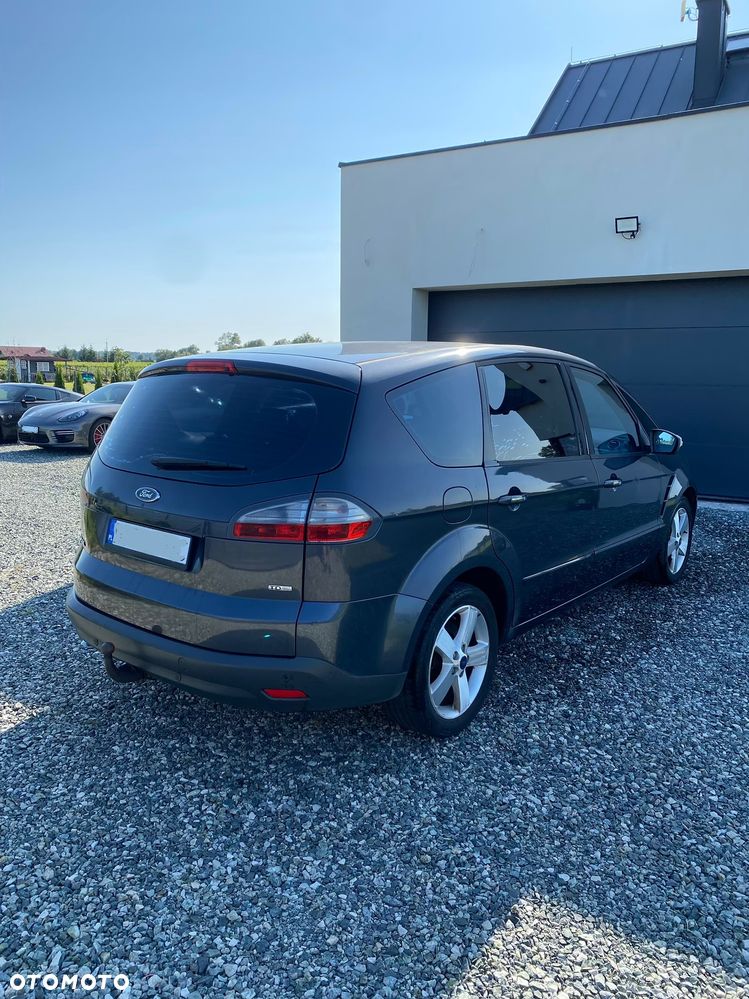 Ford S-Max - 7