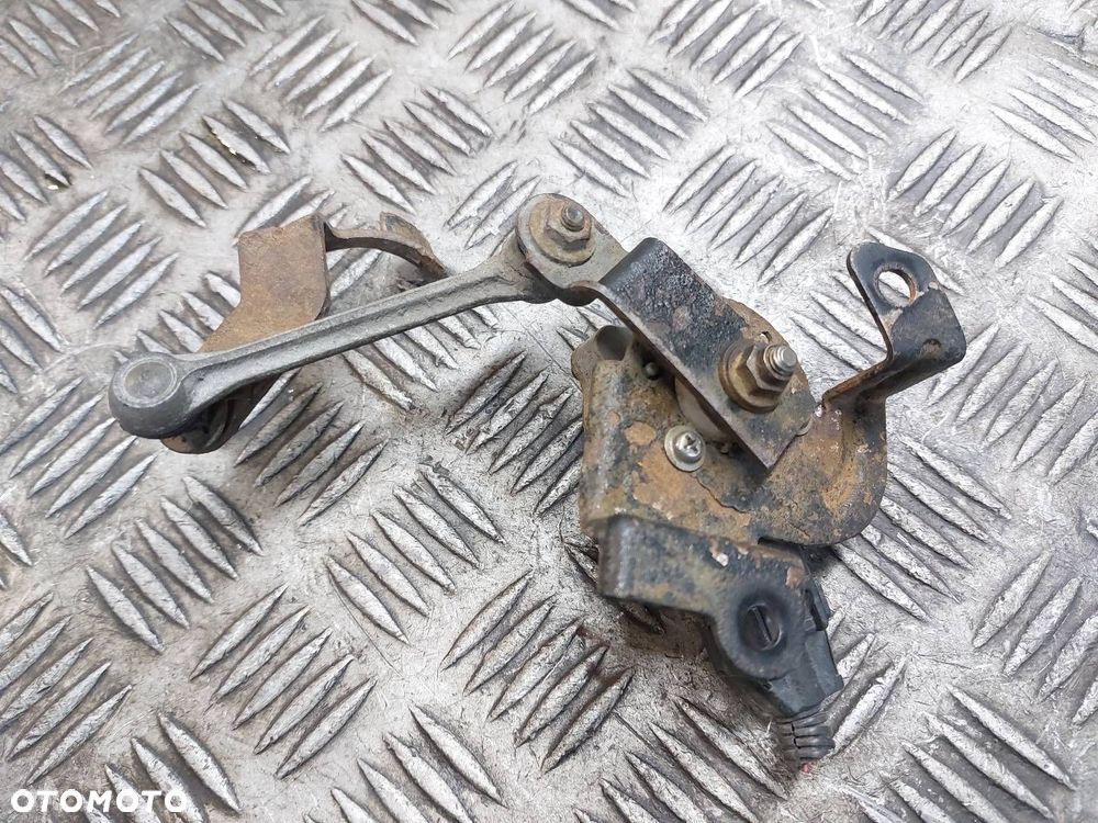 CZUJNIK POZIOMOWANIA ŚWIATEŁ XENON PRZÓD HONDA ACCORD VII - 2