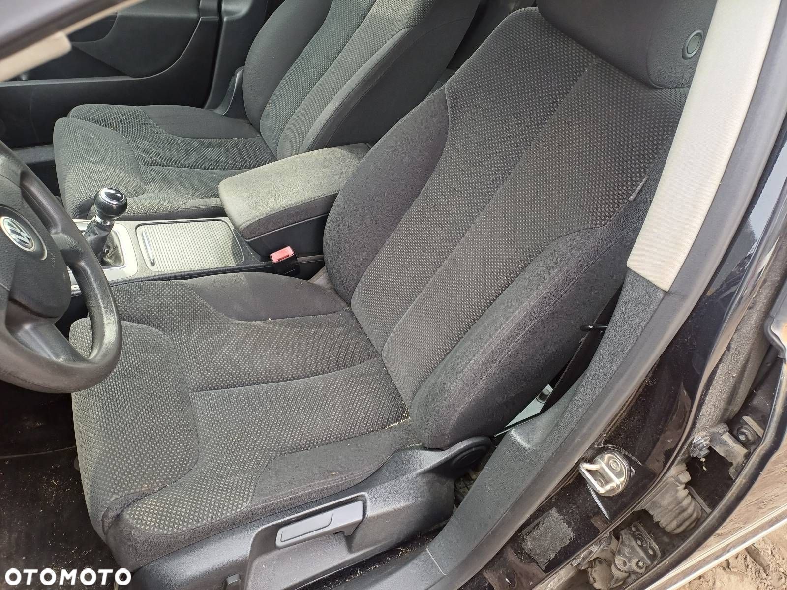FOTELE KOMPLET LEWY PRAWY KANAPA TYŁ VOLKSWAGEN PASSAT B6 KOMBI - 1