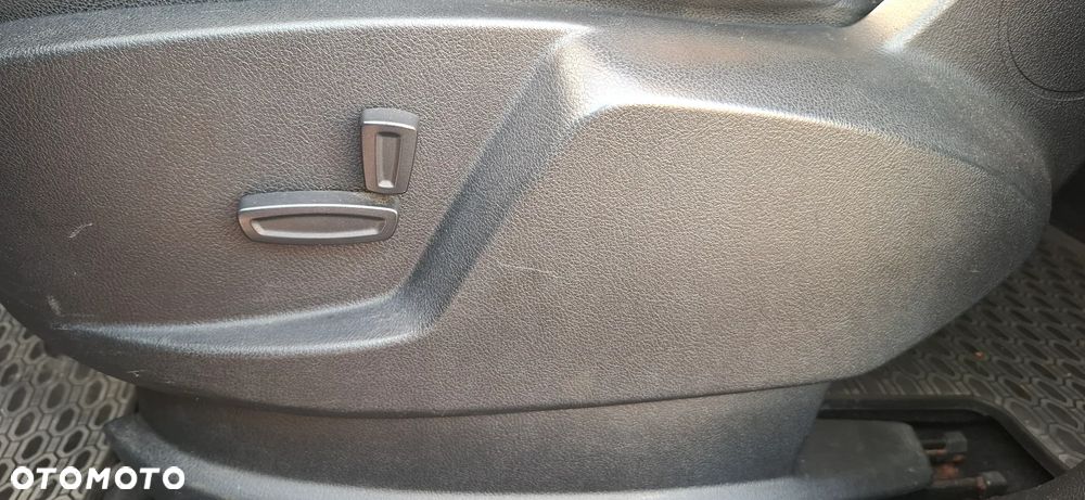 Ford S-Max 2.0 TDCi Titanium - 21