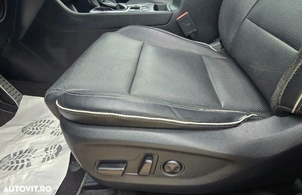 Kia Sportage 2,0 CRDI AWD Aut. GT Line - 14