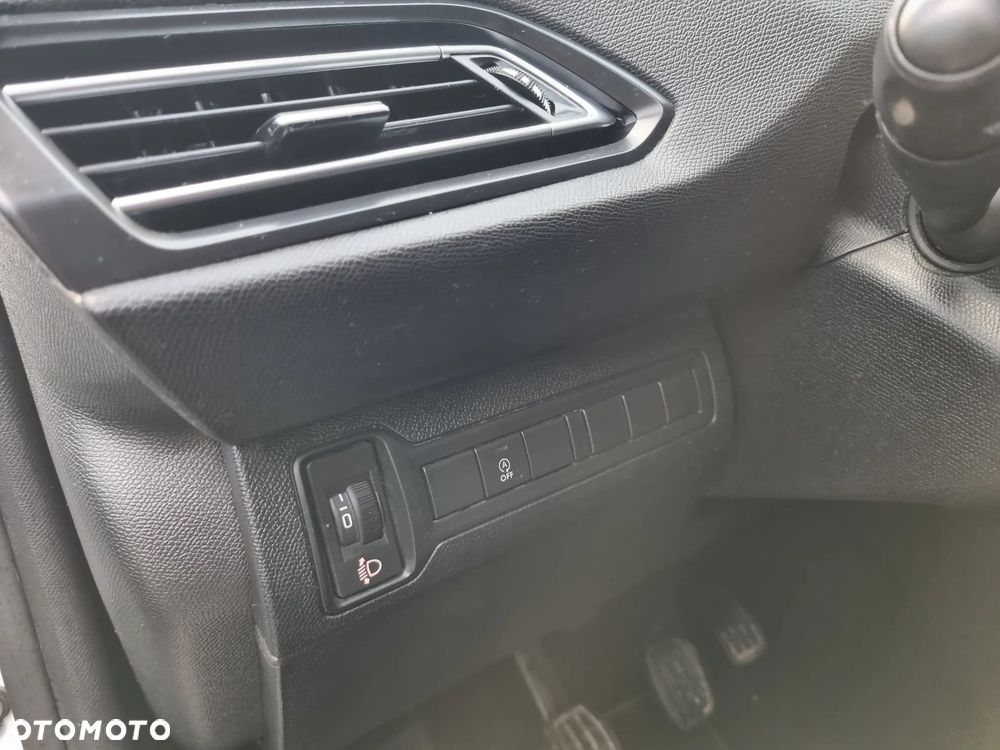 Peugeot 308 PureTech 110 Stop & Start Allure - 15