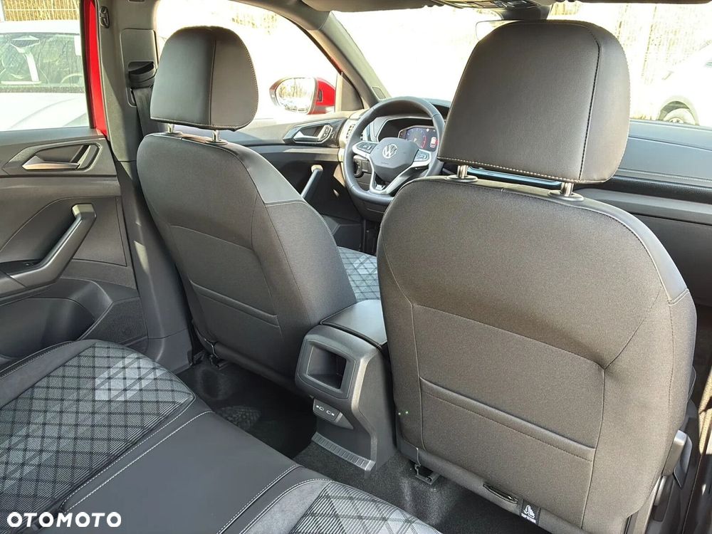 Volkswagen T-Cross - 25