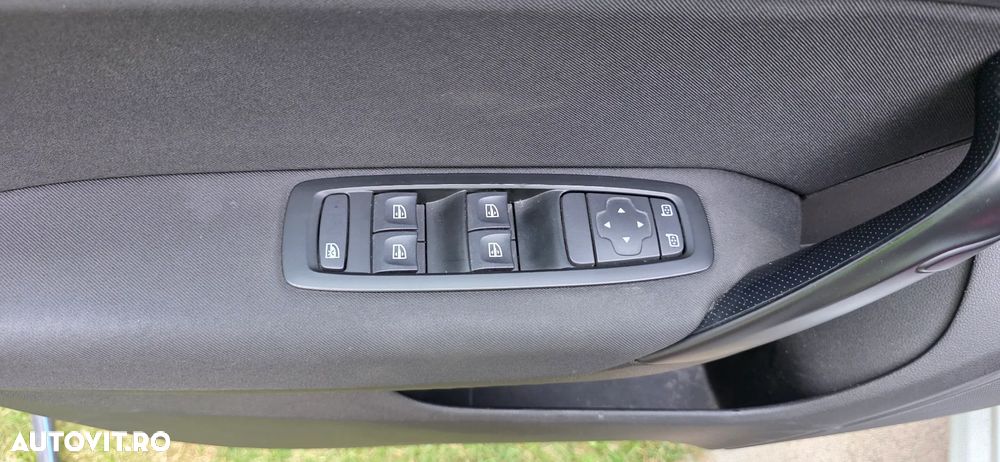 Renault Megane BLUE dCi 115 Equilibre - 12