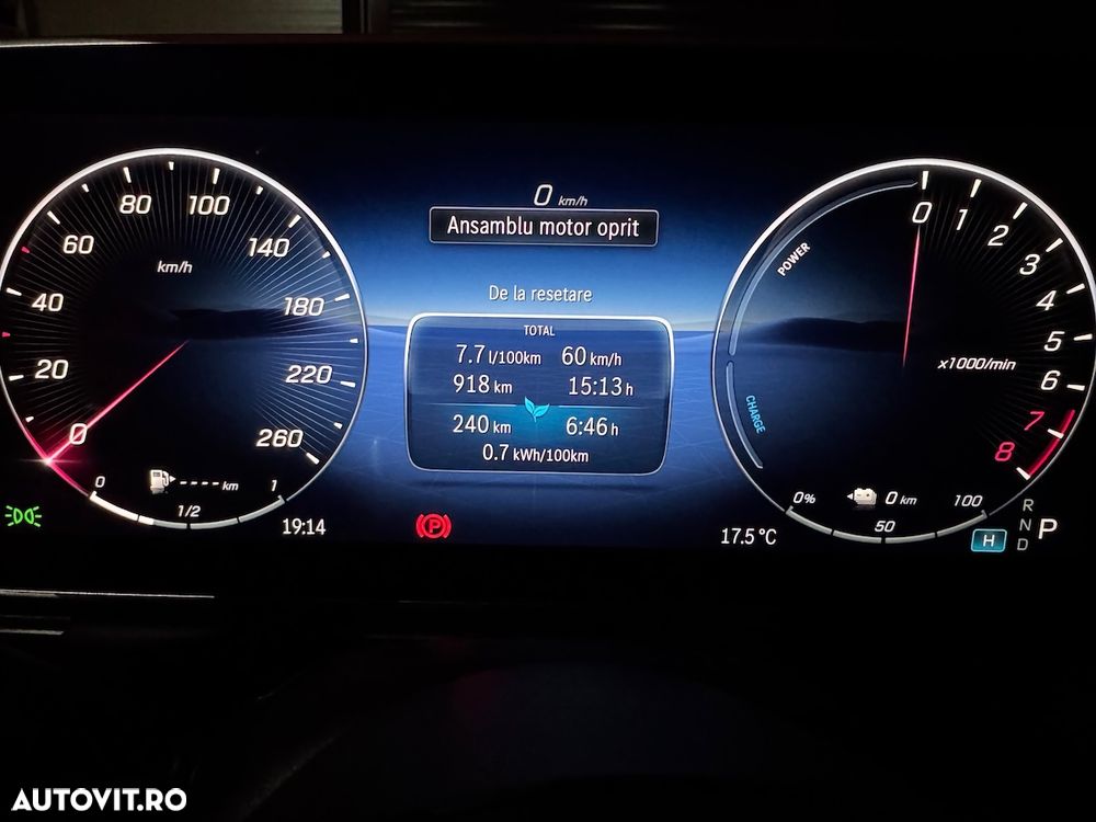 Mercedes-Benz C 300 e 9G-TRONIC AMG Line - 38