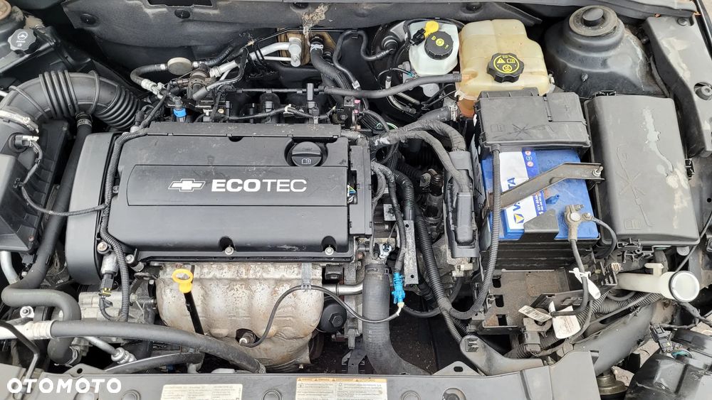 Chevrolet Cruze 1.6 LT - 9