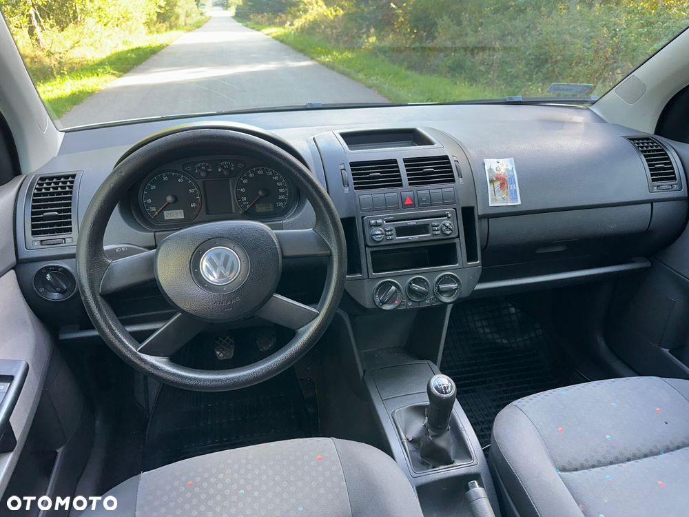 Volkswagen Polo - 6