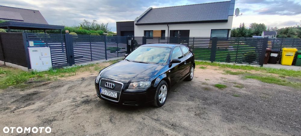 Audi A3 3-drzwiowe 1.6 Ambiente - 20