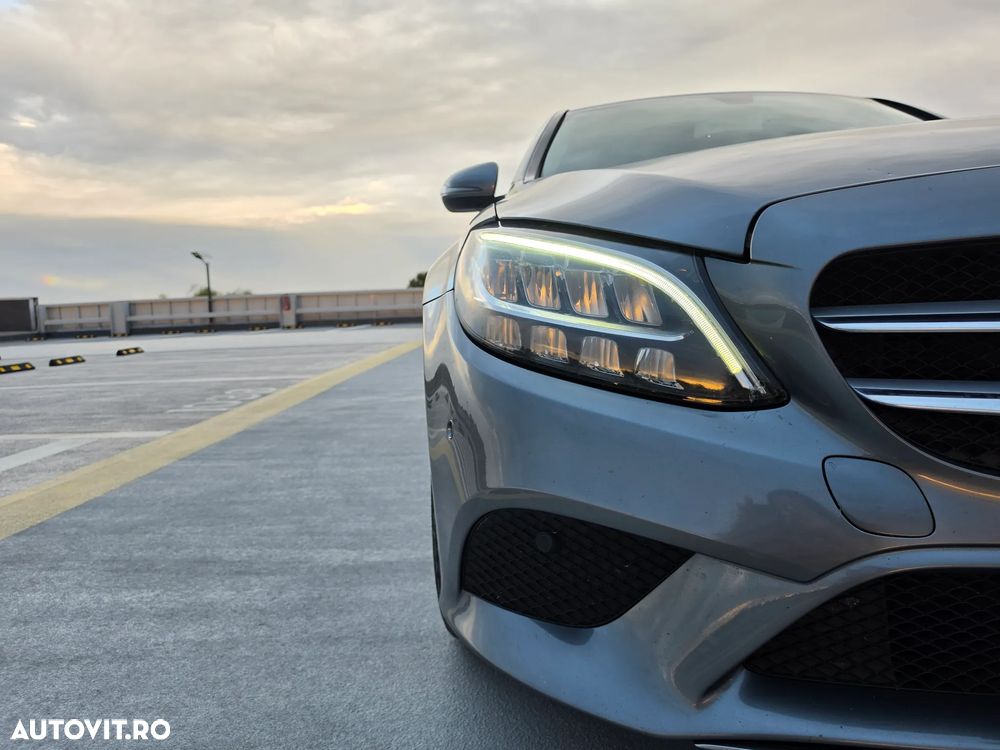 Mercedes-Benz C - 27