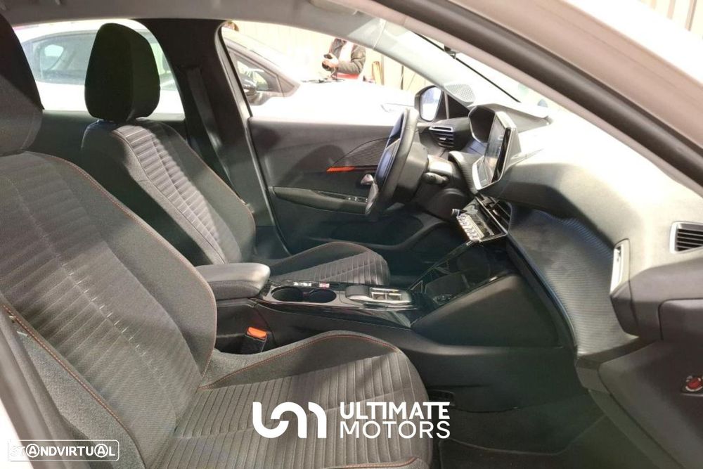 Peugeot e-208 50 kWh Active Pack - 3
