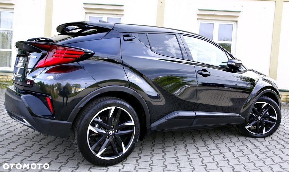 Toyota C-HR - 26