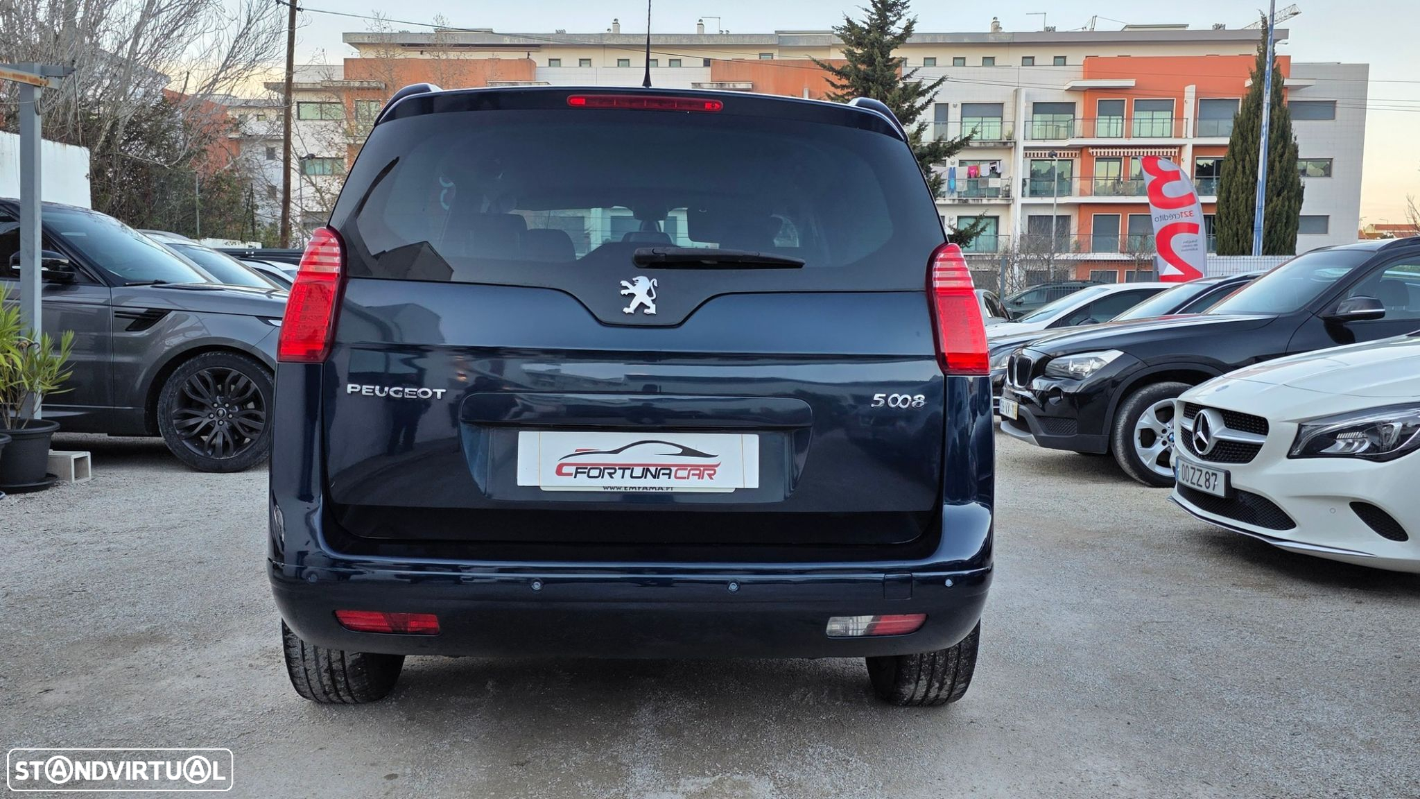 Peugeot 5008 1.6 HDi Executive JLL17 - 6