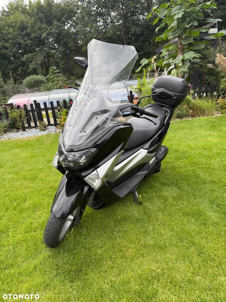 Yamaha NMAX - 1