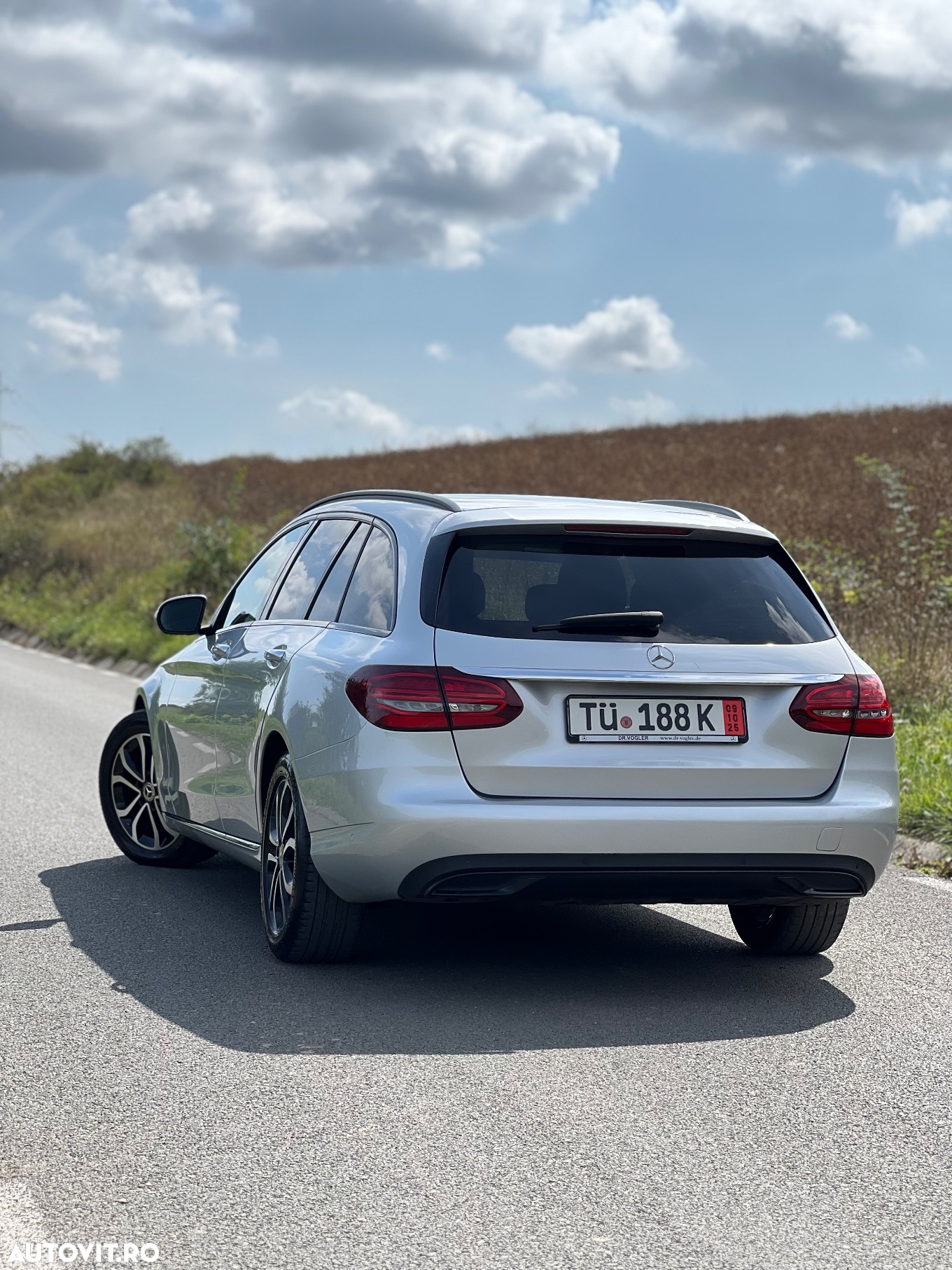 Mercedes-Benz C 220 d T 9G-TRONIC Avantgarde - 4