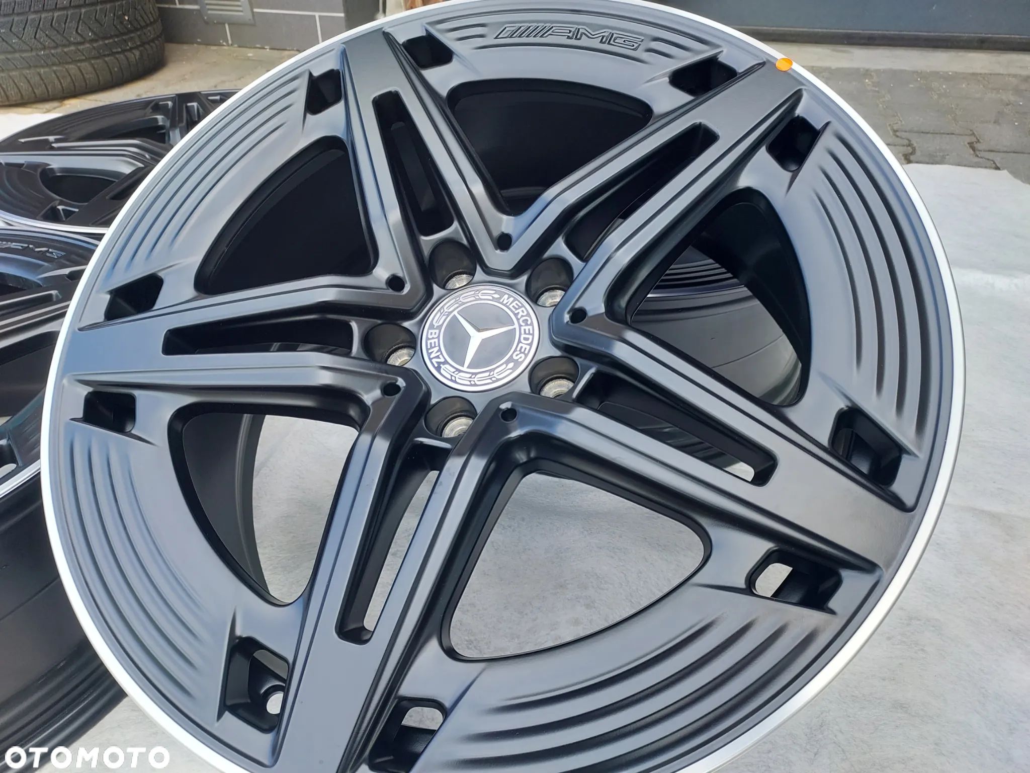 NOWE ORYGINALNE FELGI A35 A45 MERCEDES A KLASA CLA V KLASA VITO 19'' - 1