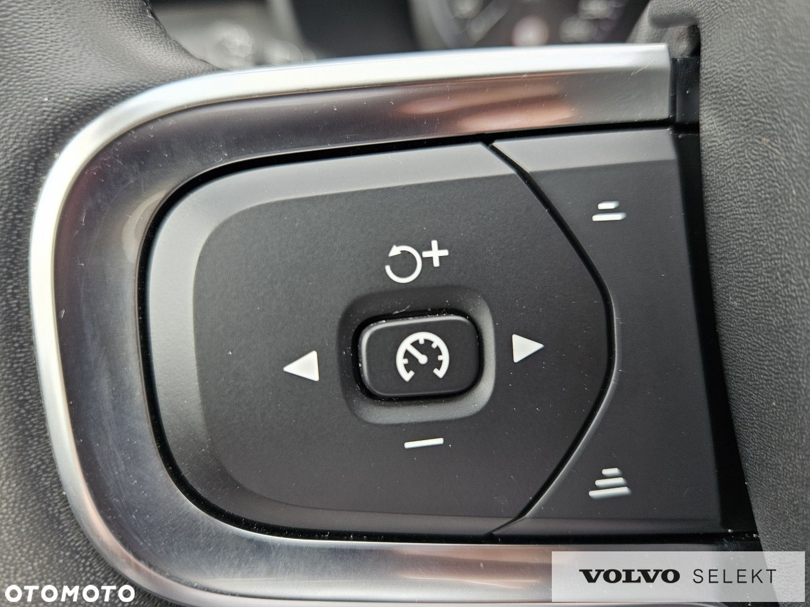 Volvo XC 40 - 23