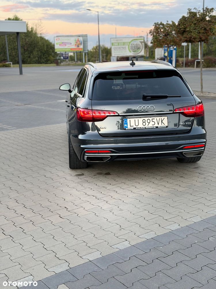 Audi A4 Avant 30 TDI S tronic advanced - 27