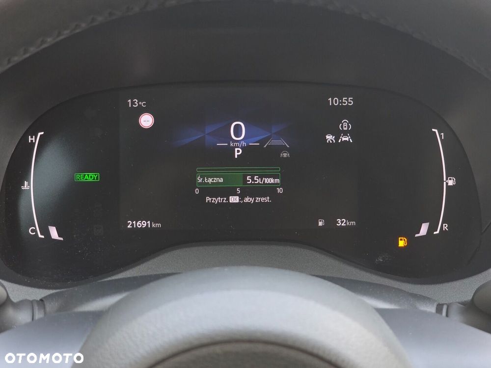 Toyota Yaris Hybrid 1.5 Style - 10