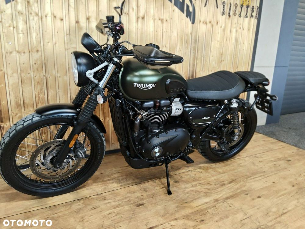 Triumph Scrambler - 18