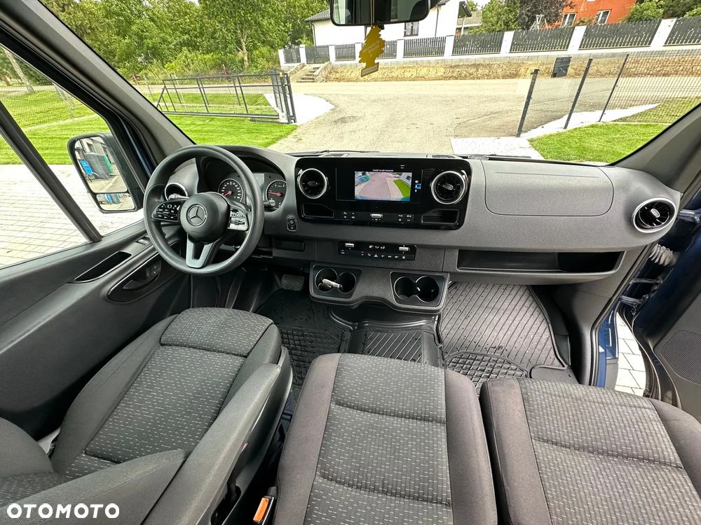 Mercedes-Benz Sprinter Lang HA 9G-TRONIC - 7