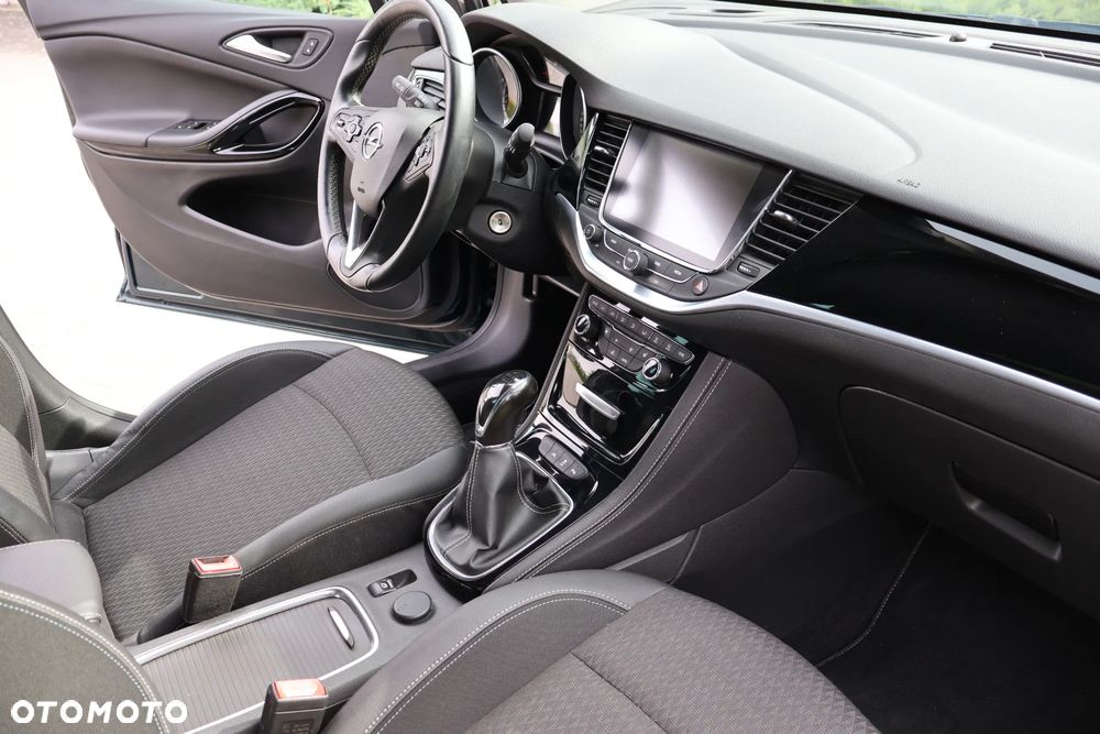 Opel Astra - 11