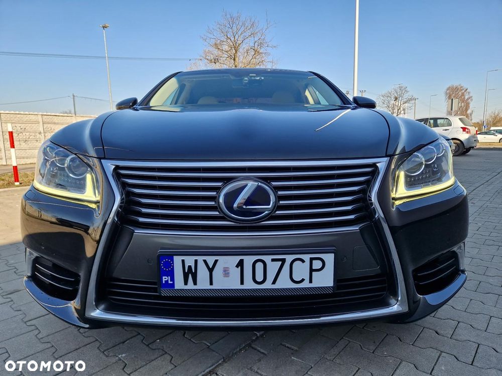 Lexus LS 600h Luxury Line - 16