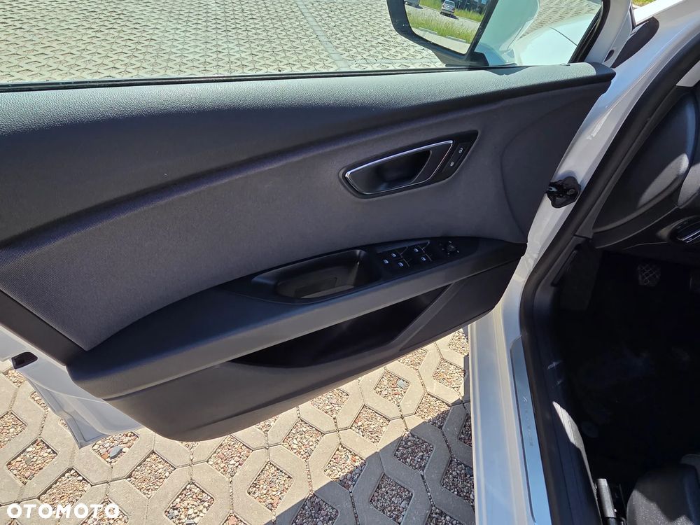 Seat Leon 1.6 TDI Xcellence - 11