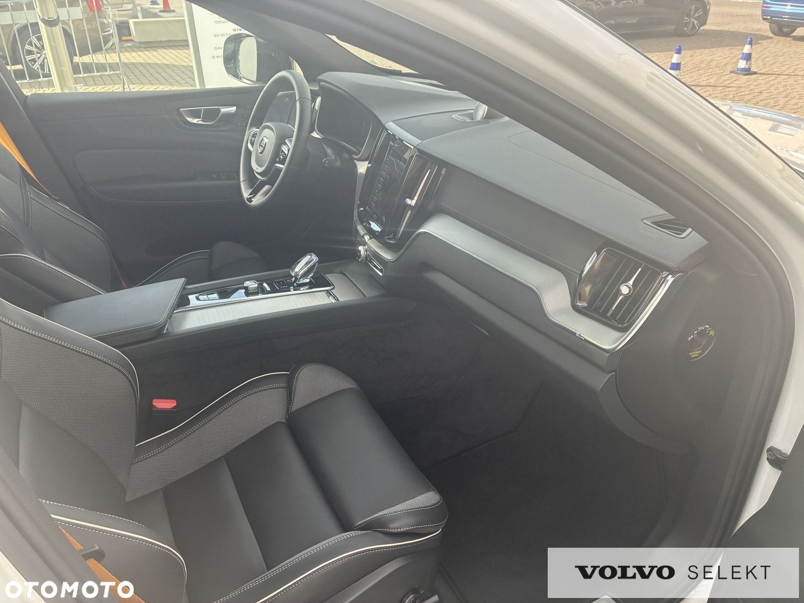 Volvo XC 60 - 13
