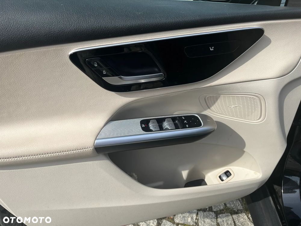 Mercedes-Benz GLC 220 d mHEV 4-Matic Avantgarde - 19