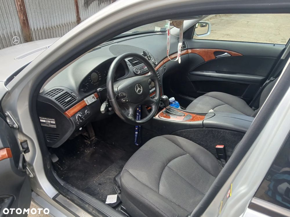 Mercedes-Benz Klasa E 280 CDI 4Matic Automatik Classic DPF - 5
