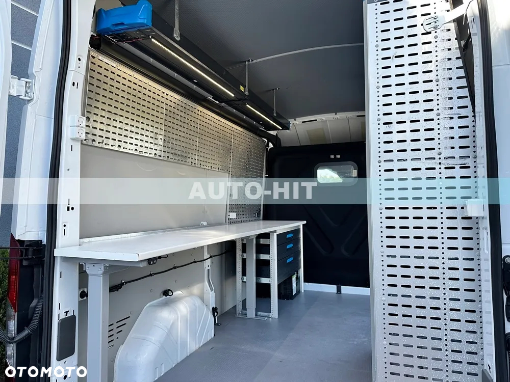 Ford Transit - 16