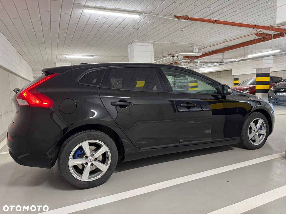 Volvo V40 D2 Drive-E SCR Momentum - 6